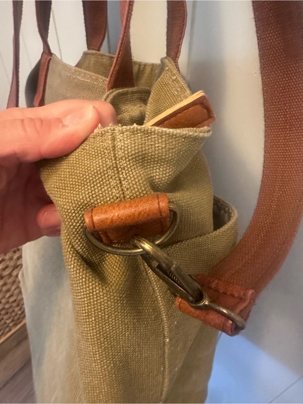 Simply Modern Harper tote - Picture 3 of 13